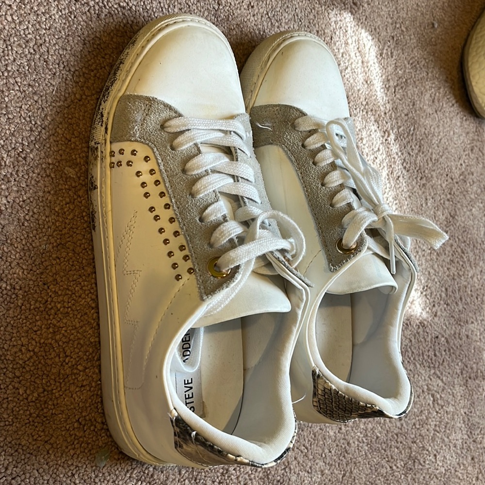 Steve Madden sneakers
